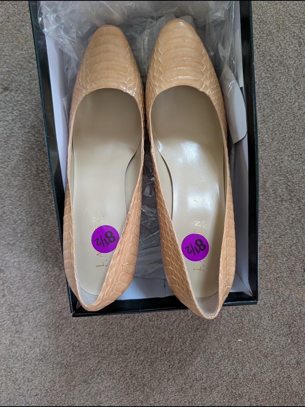 Lauren Ralph Lauren Snakeskin Leather Pointed Toe Pumps Heels Size 8.5 Brand New